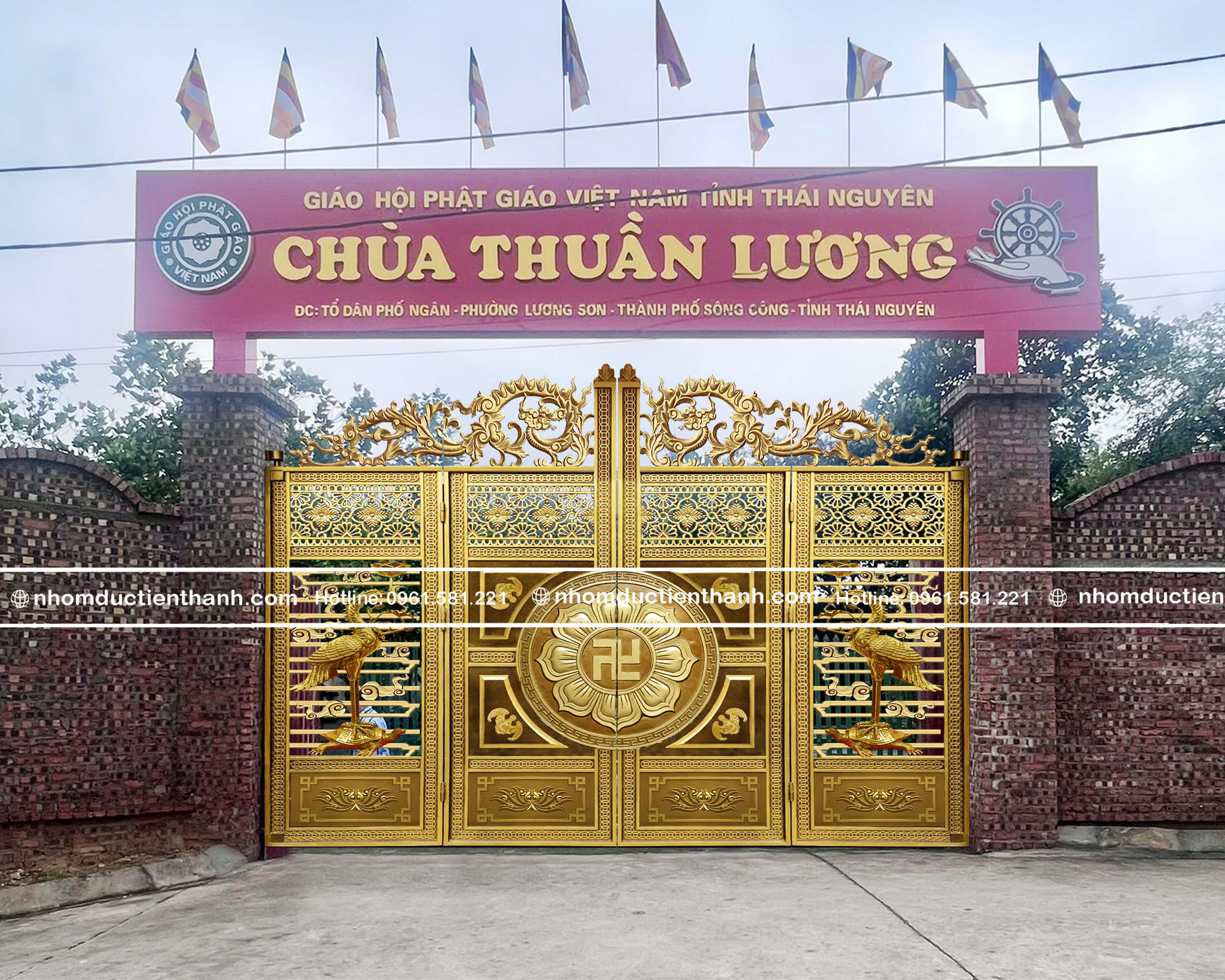 Cổng nhôm đúc mẫu C-128