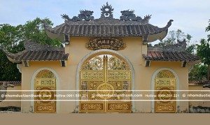 Cổng nhôm đúc tam quan C-198